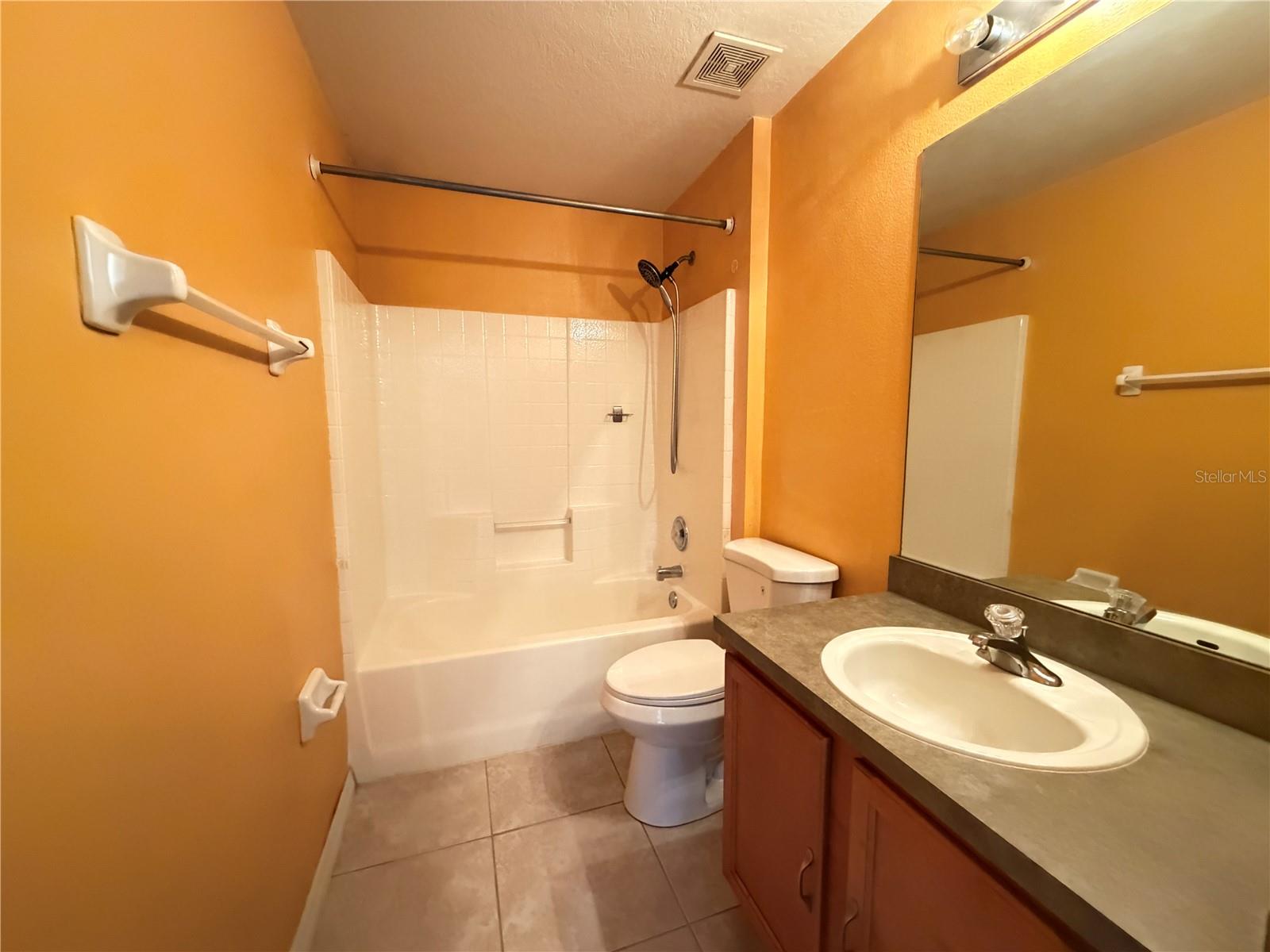 LEXINGTON ESTATES - Residential