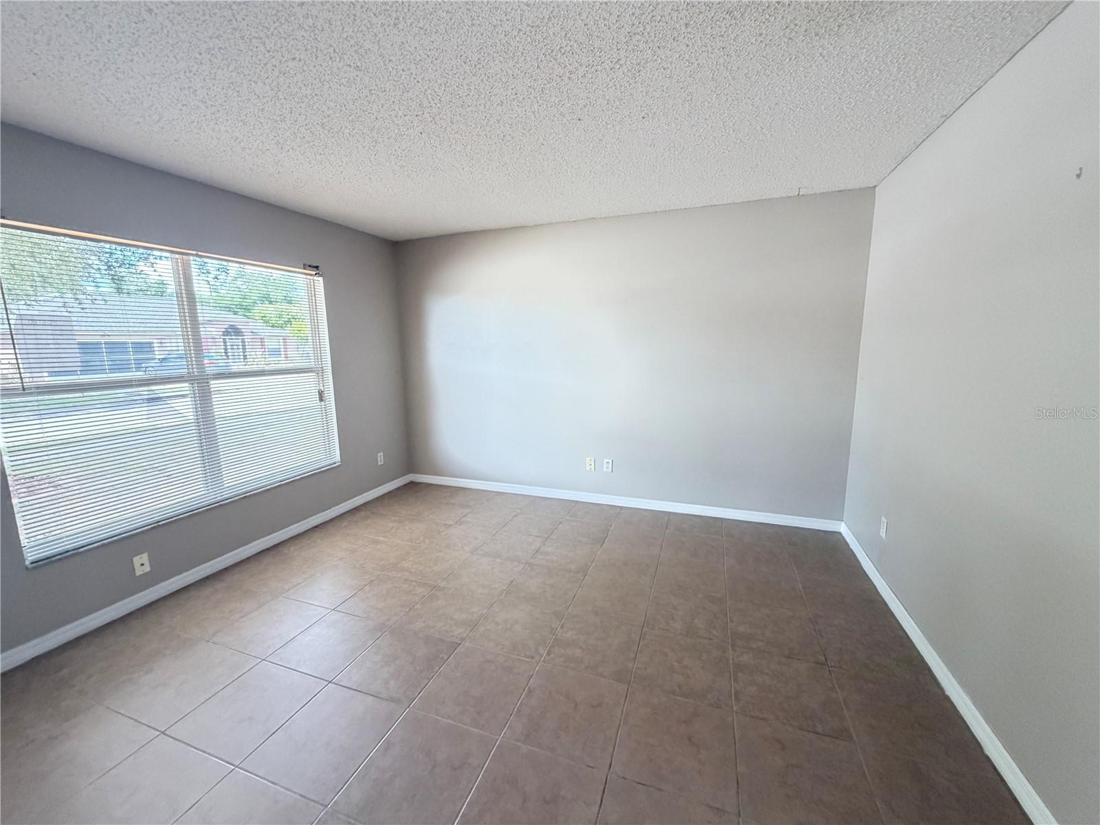 LEXINGTON ESTATES - Residential
