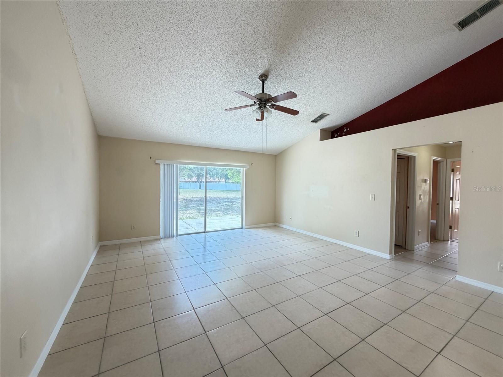 LEXINGTON ESTATES - Residential