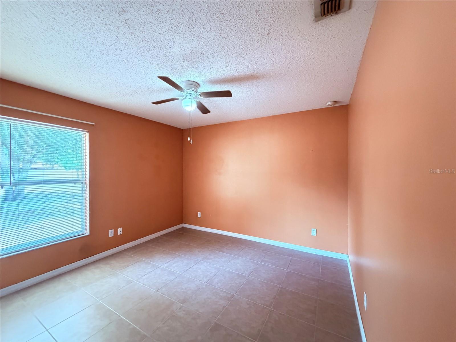 LEXINGTON ESTATES - Residential