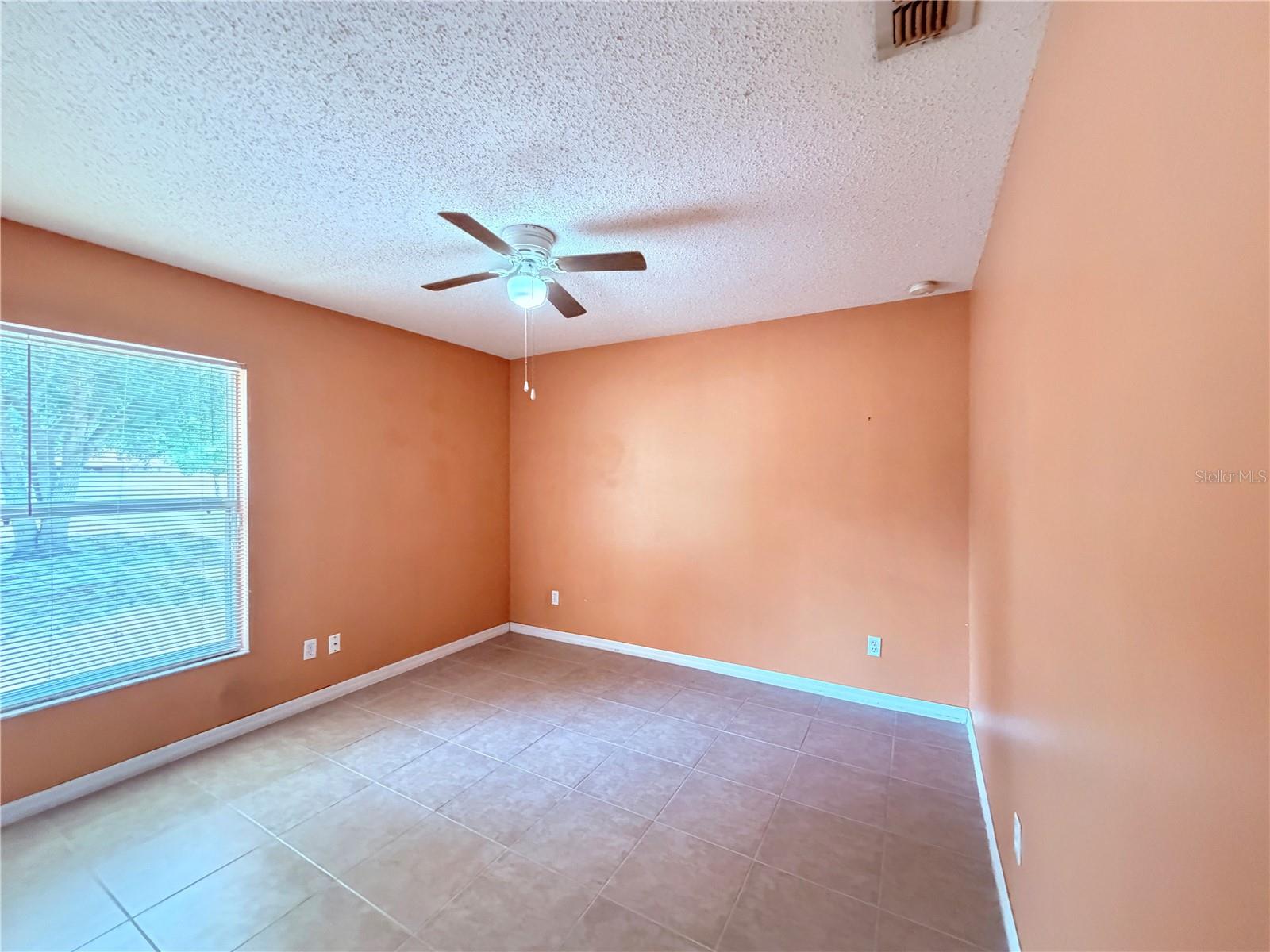 LEXINGTON ESTATES - Residential