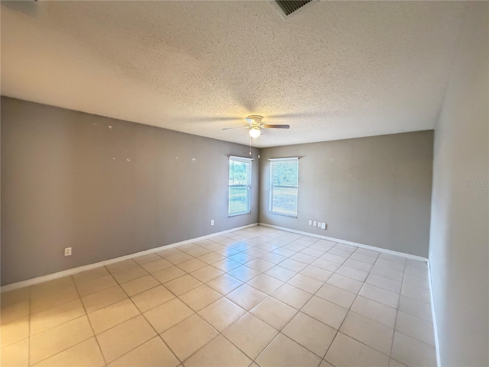 LEXINGTON ESTATES - Residential