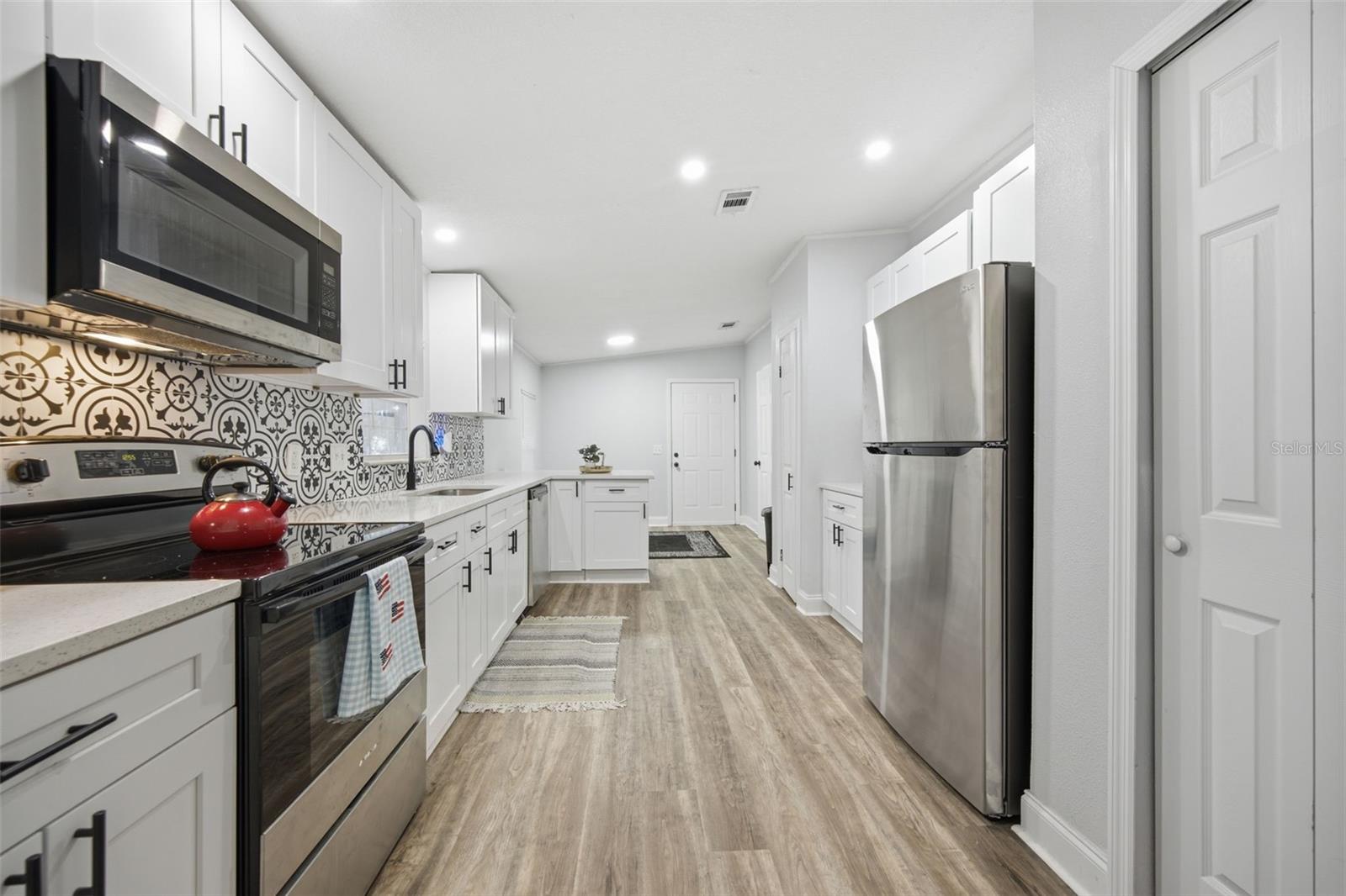 MENDENHALL TERRACE - Residential