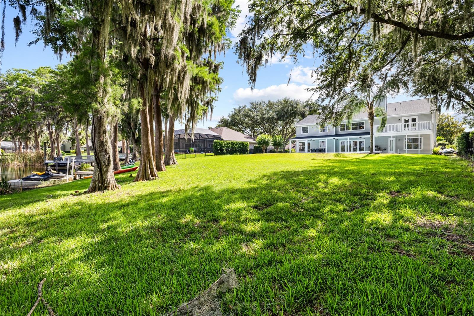 THE MANORS OF CRYSTAL LAKES - Residential
