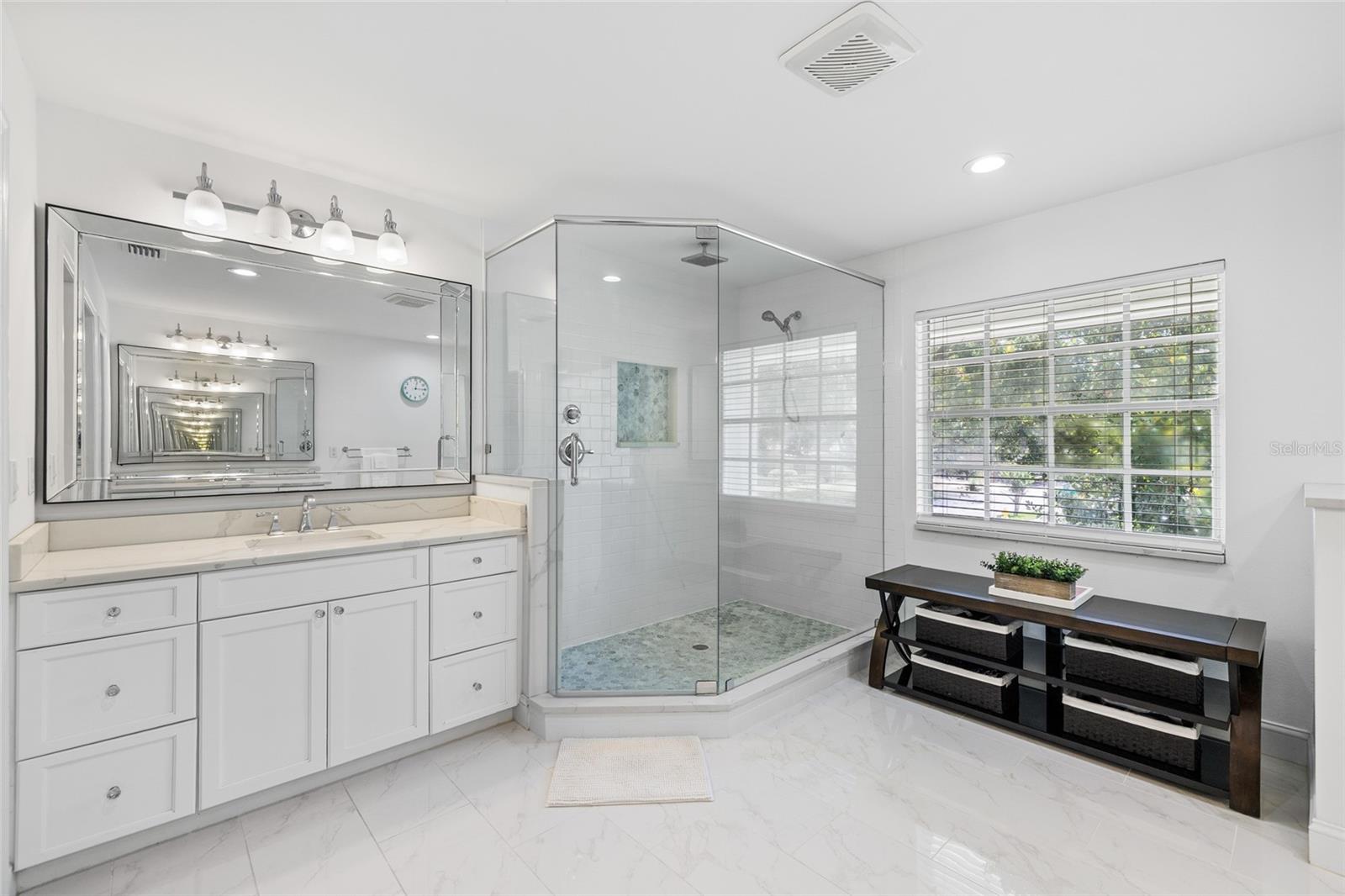 THE MANORS OF CRYSTAL LAKES - Residential