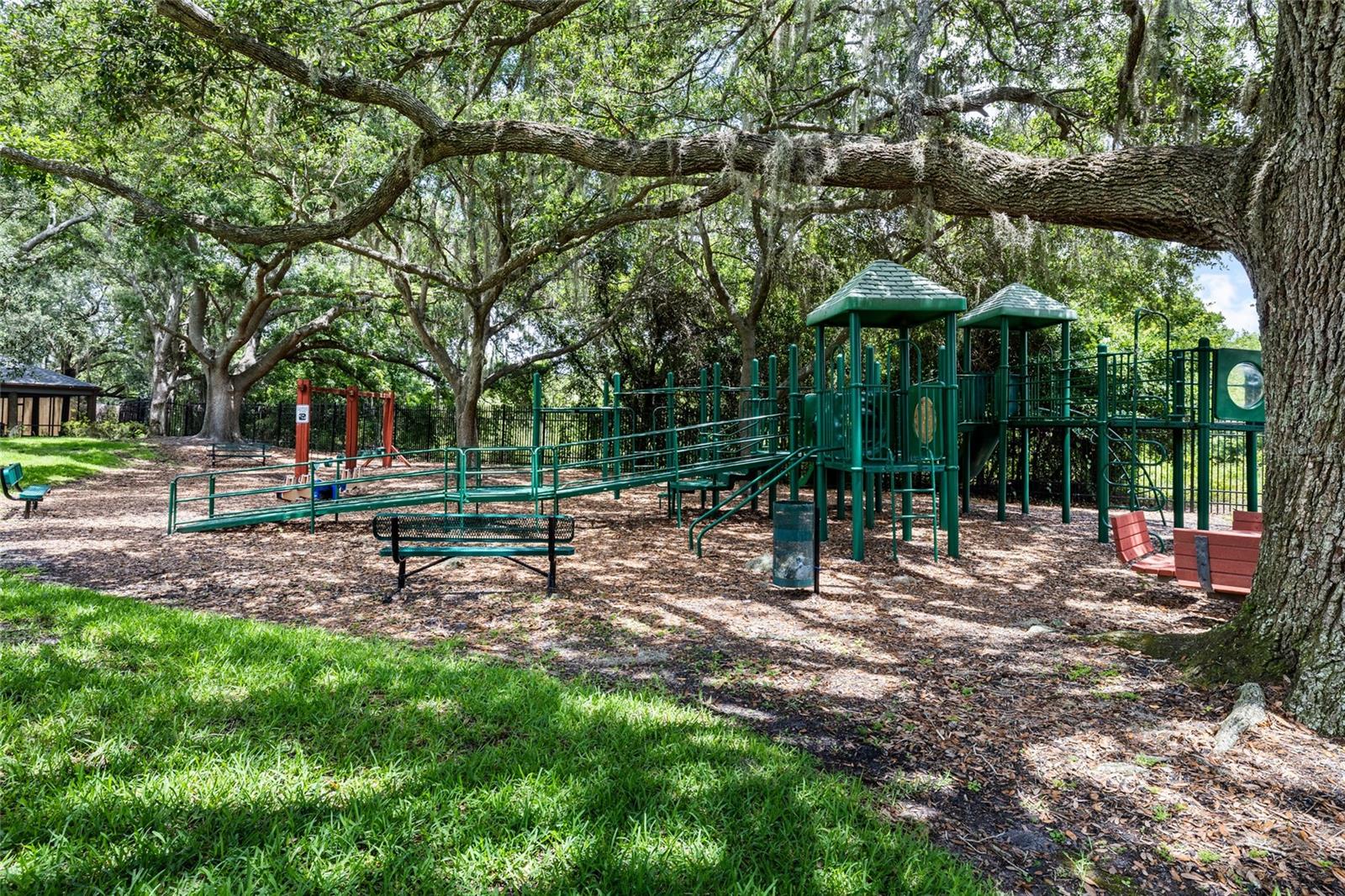 THE MANORS OF CRYSTAL LAKES - Residential