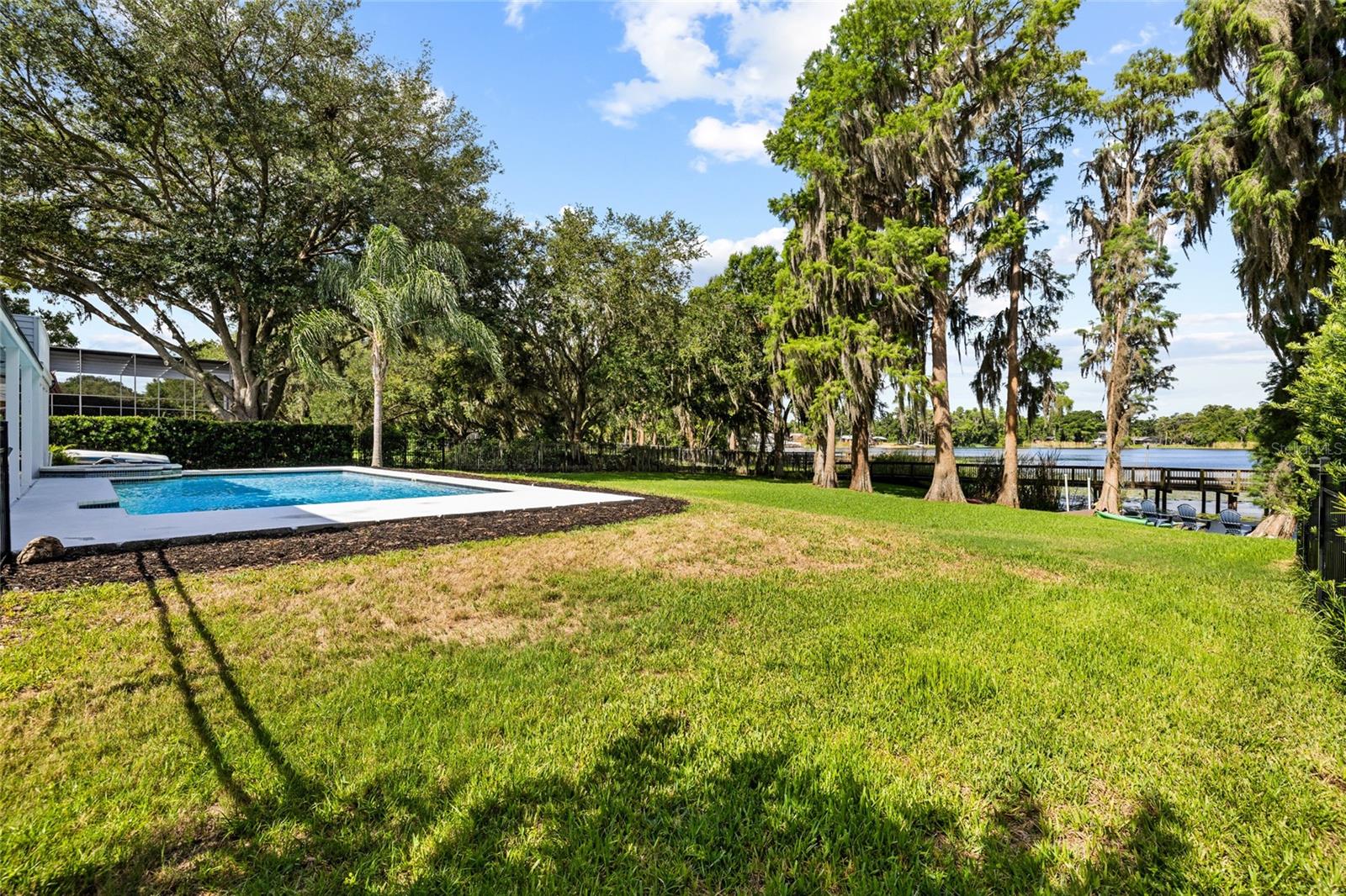 THE MANORS OF CRYSTAL LAKES - Residential