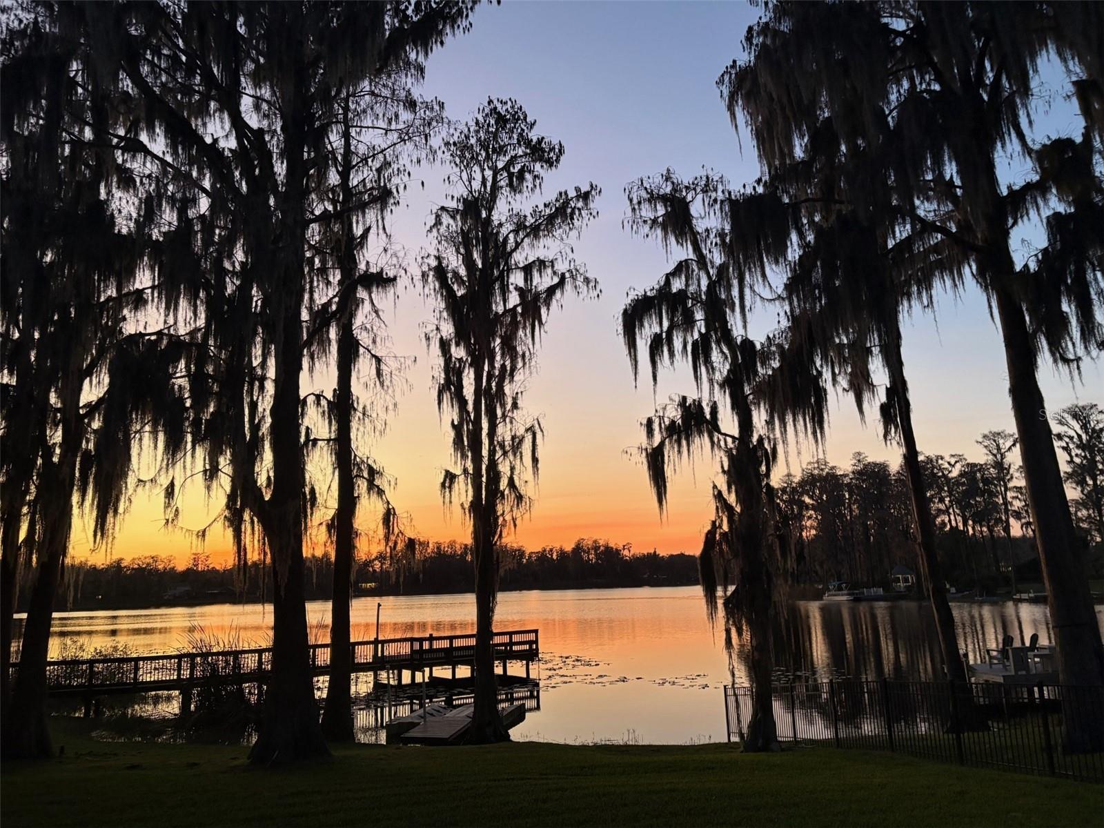 THE MANORS OF CRYSTAL LAKES - Residential