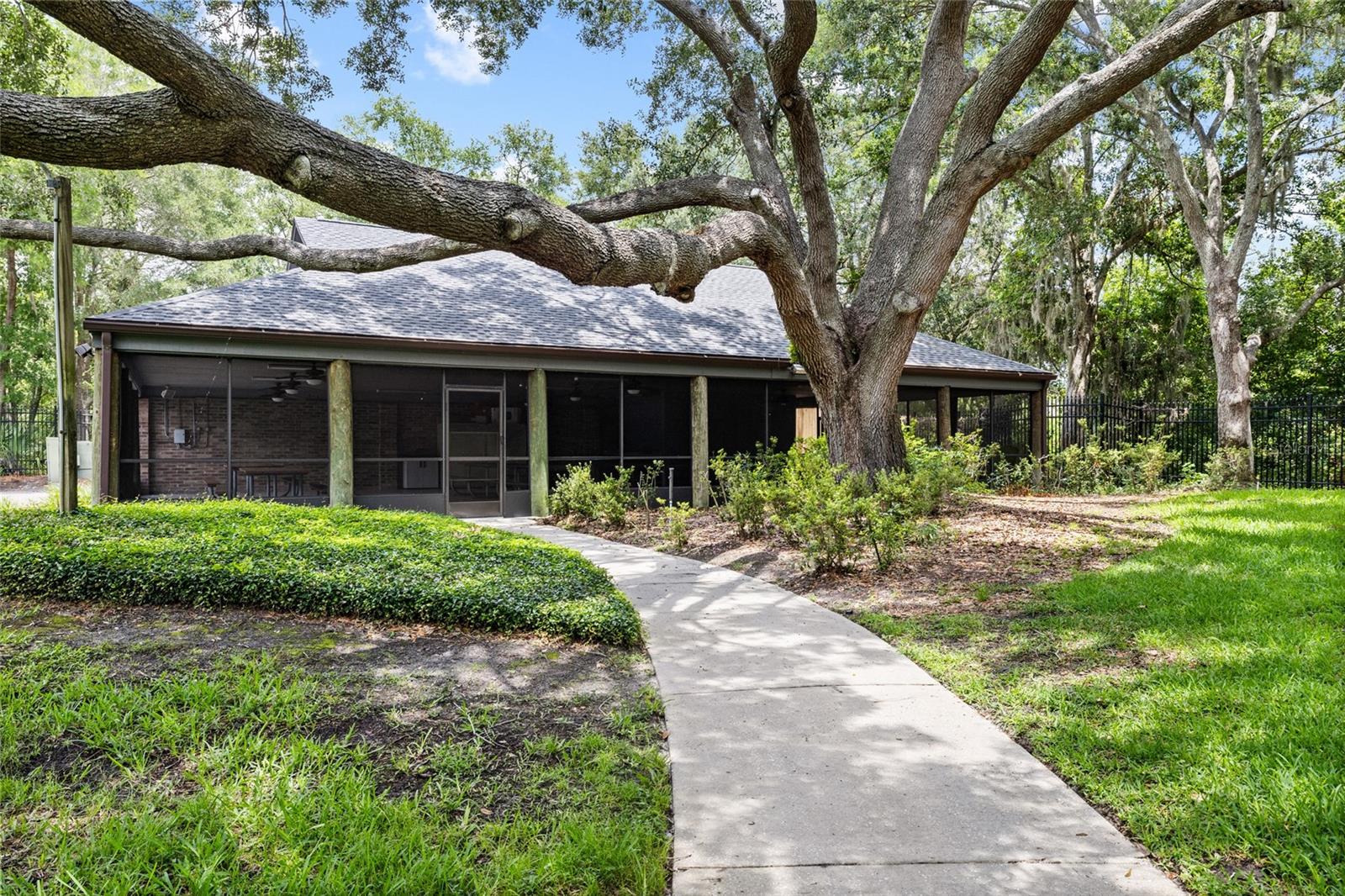 THE MANORS OF CRYSTAL LAKES - Residential