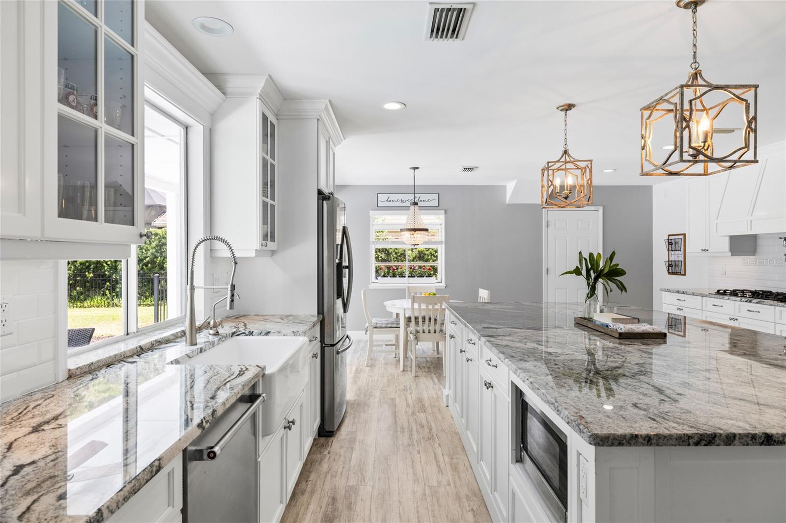 THE MANORS OF CRYSTAL LAKES - Residential