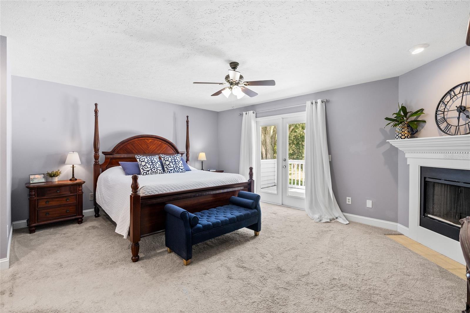 THE MANORS OF CRYSTAL LAKES - Residential