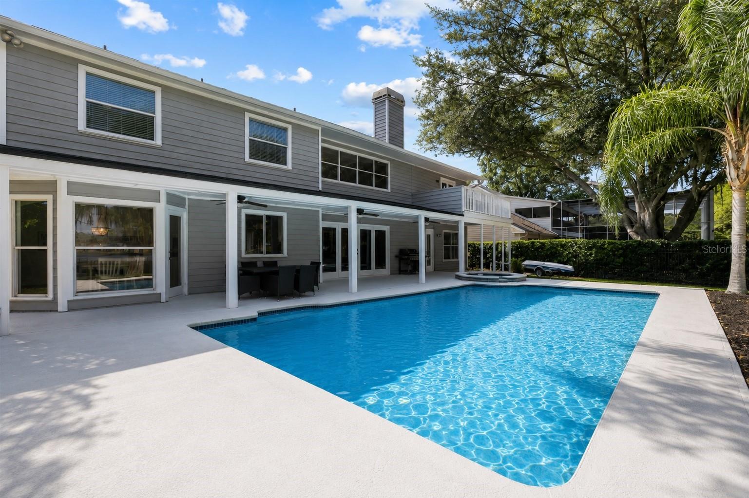 THE MANORS OF CRYSTAL LAKES - Residential