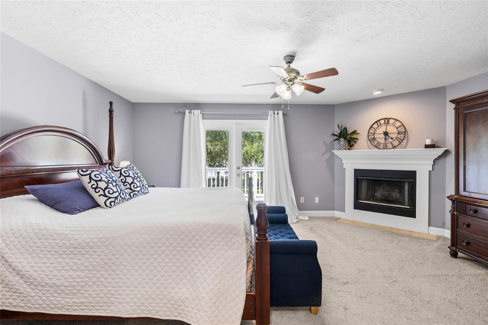 THE MANORS OF CRYSTAL LAKES - Residential