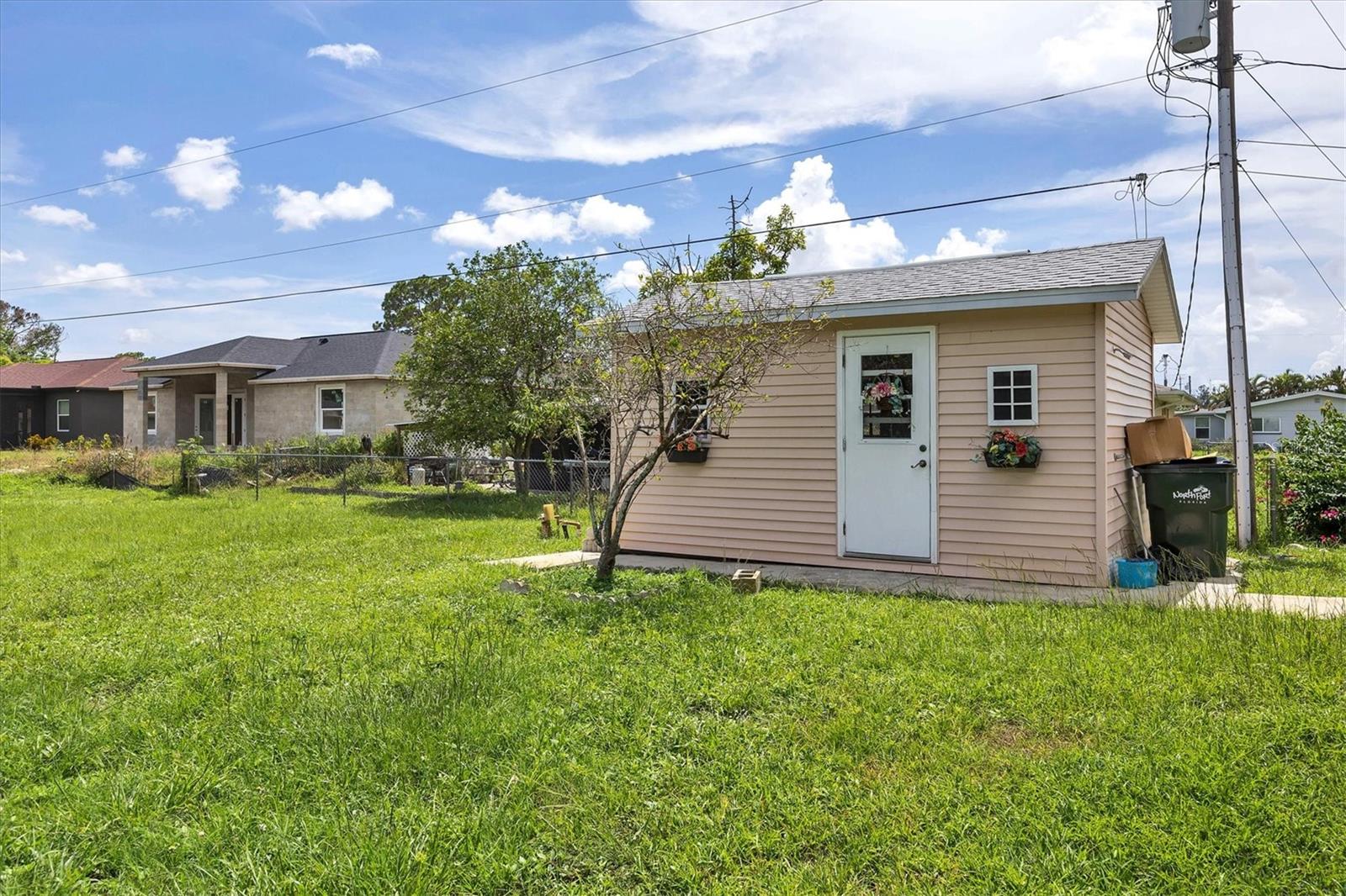 WARM MINERAL SPGS - Residential