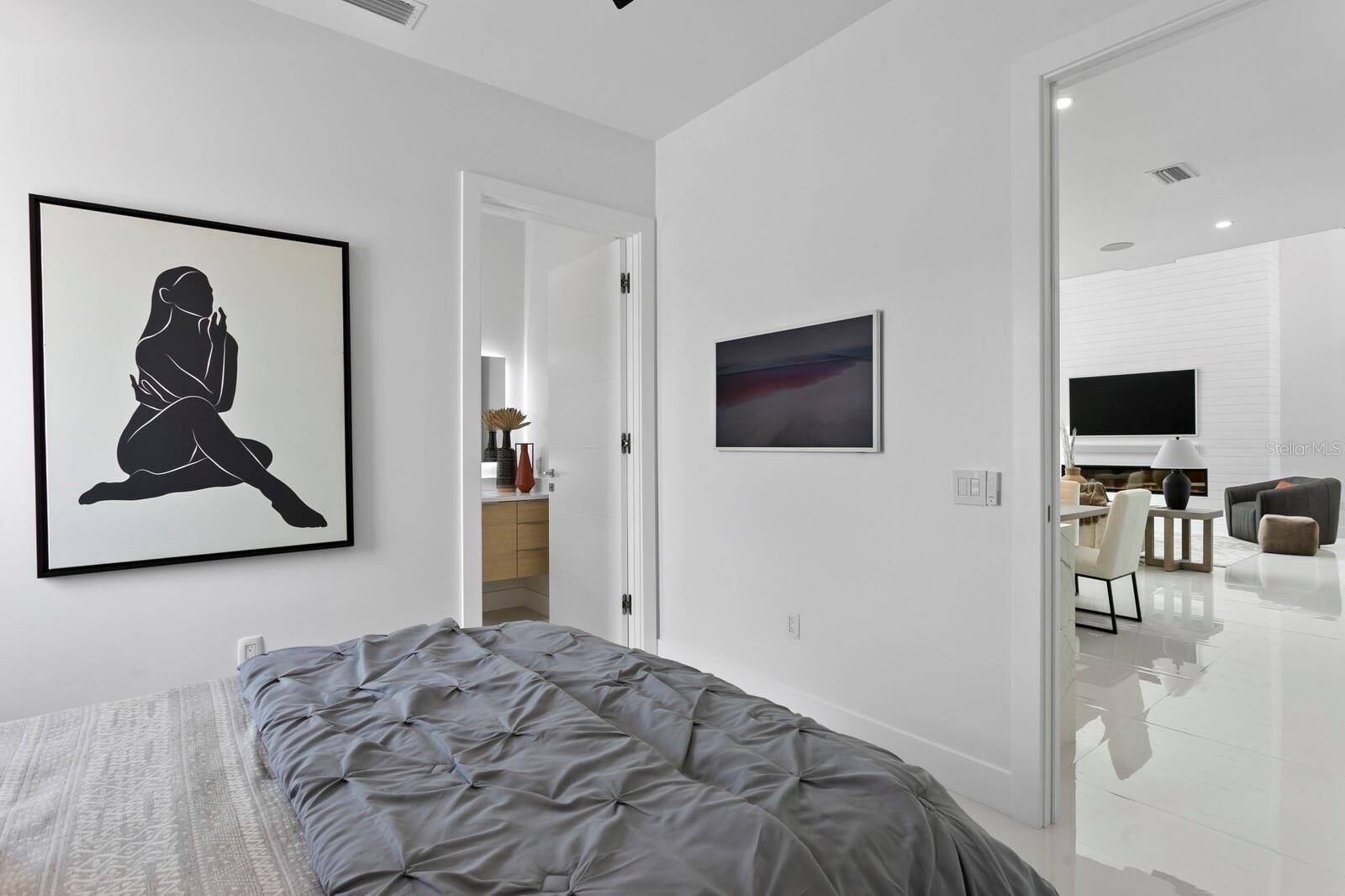 HARTSDALE - Residential