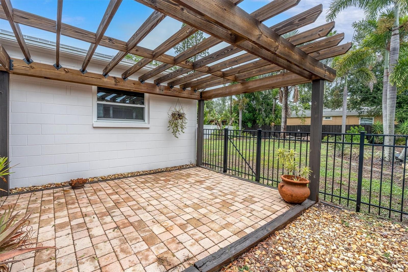 SHORE ACRES OVERLOOK SEC - Residential