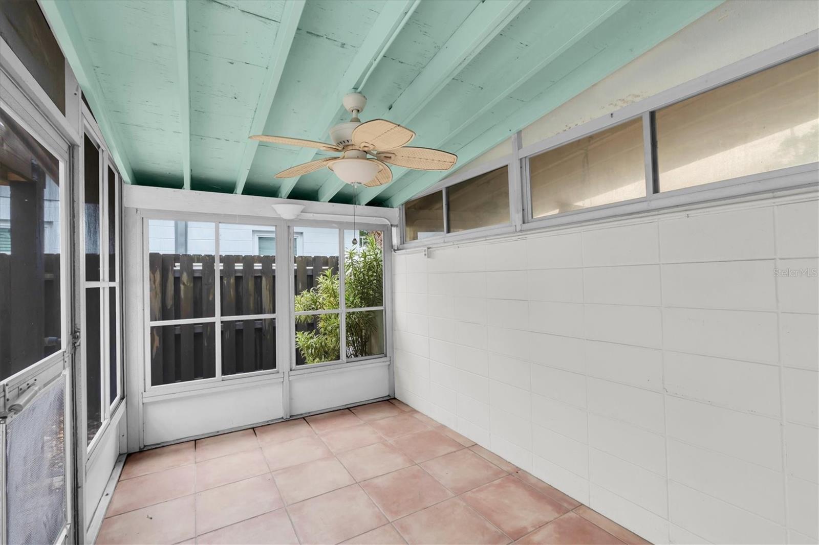 SHORE ACRES OVERLOOK SEC - Residential