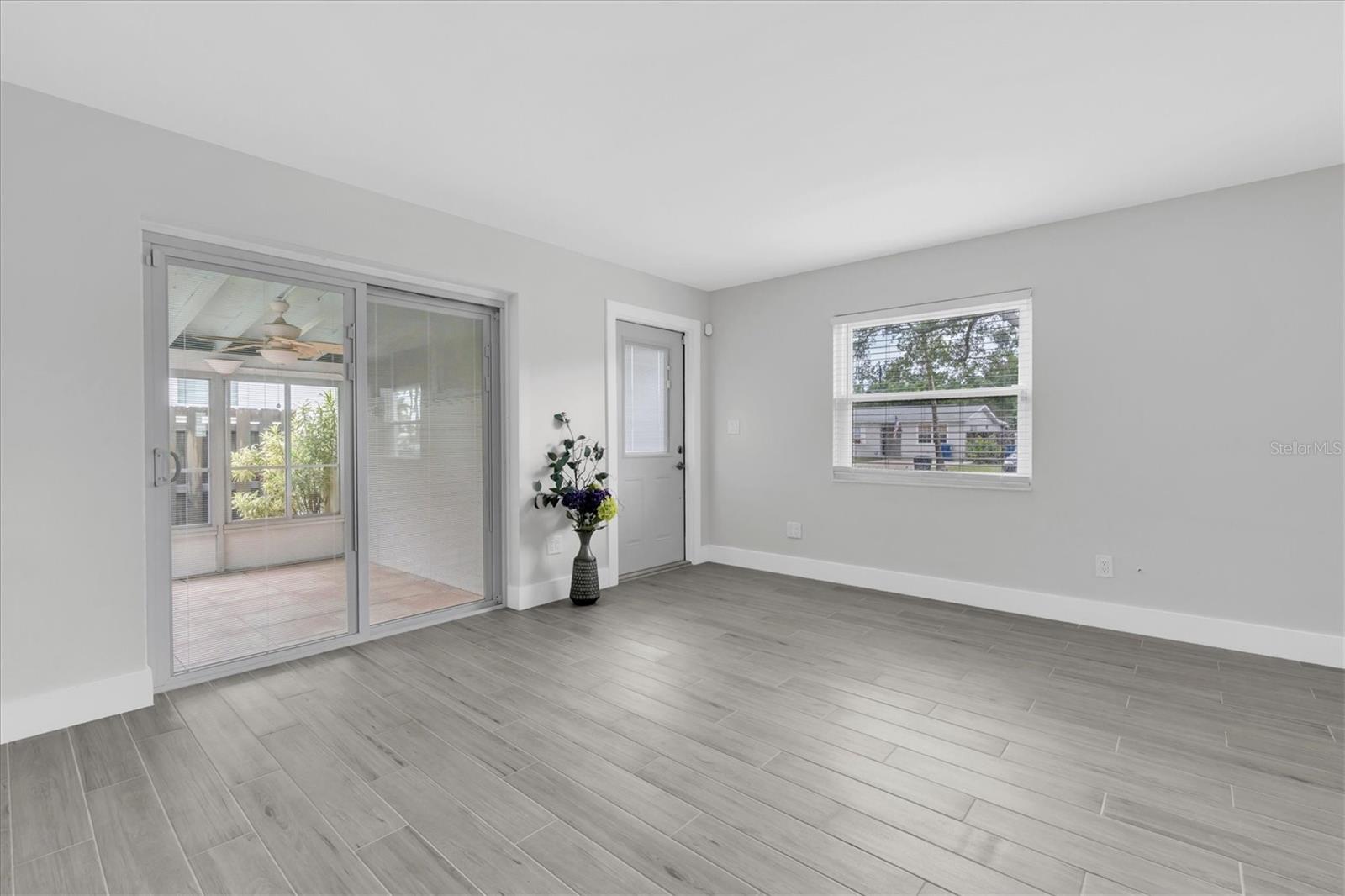 SHORE ACRES OVERLOOK SEC - Residential