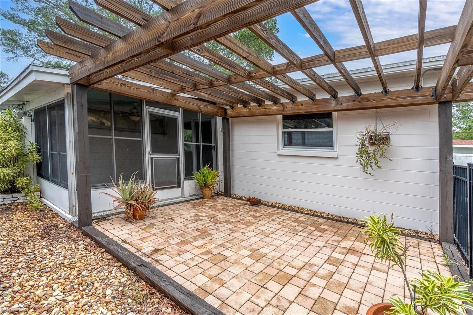 SHORE ACRES OVERLOOK SEC - Residential