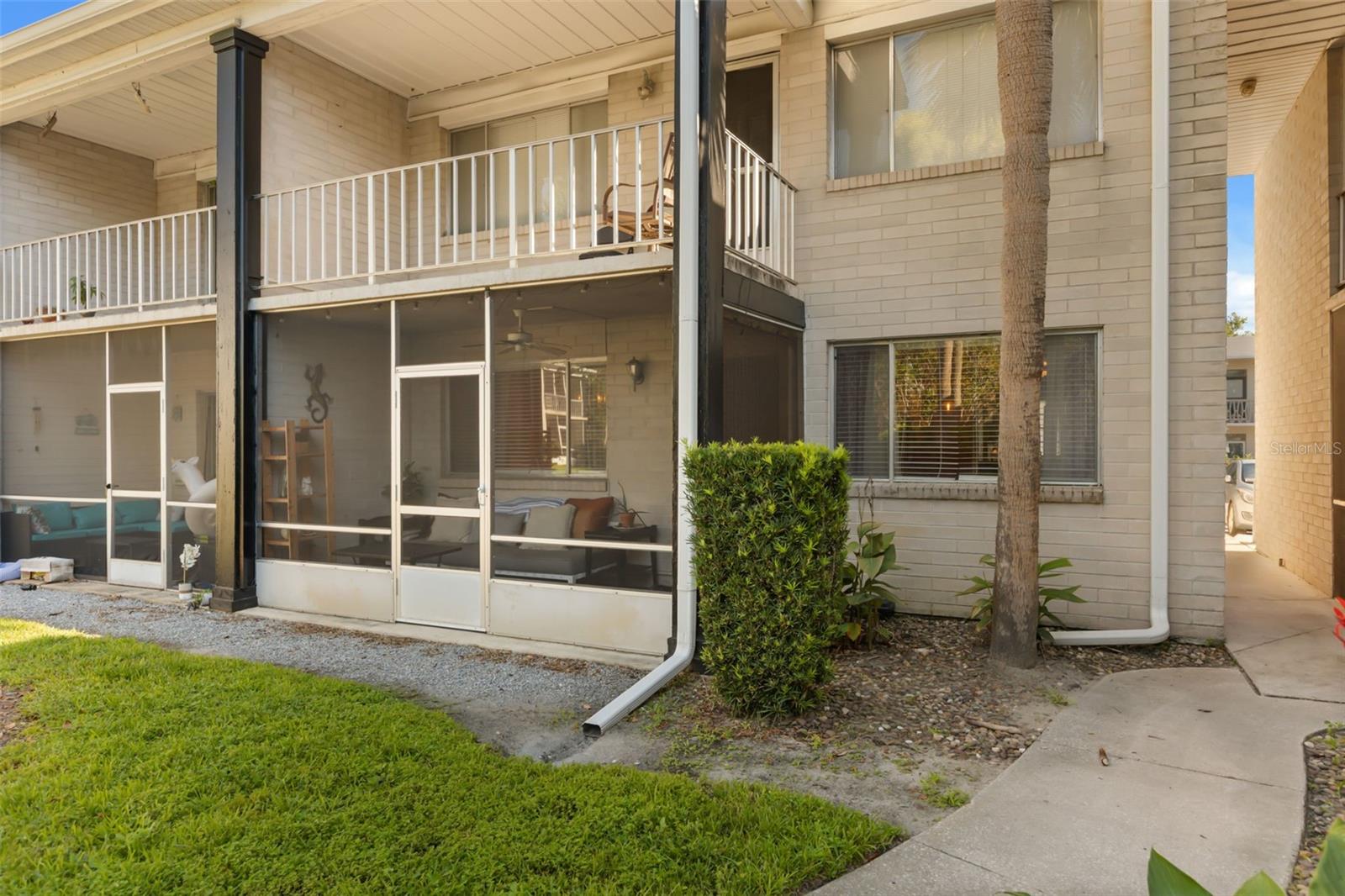 MEAD GARDEN - Residential