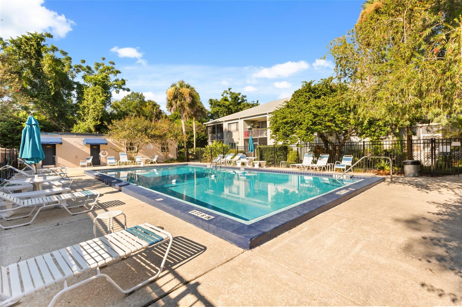 MEAD GARDEN - Residential