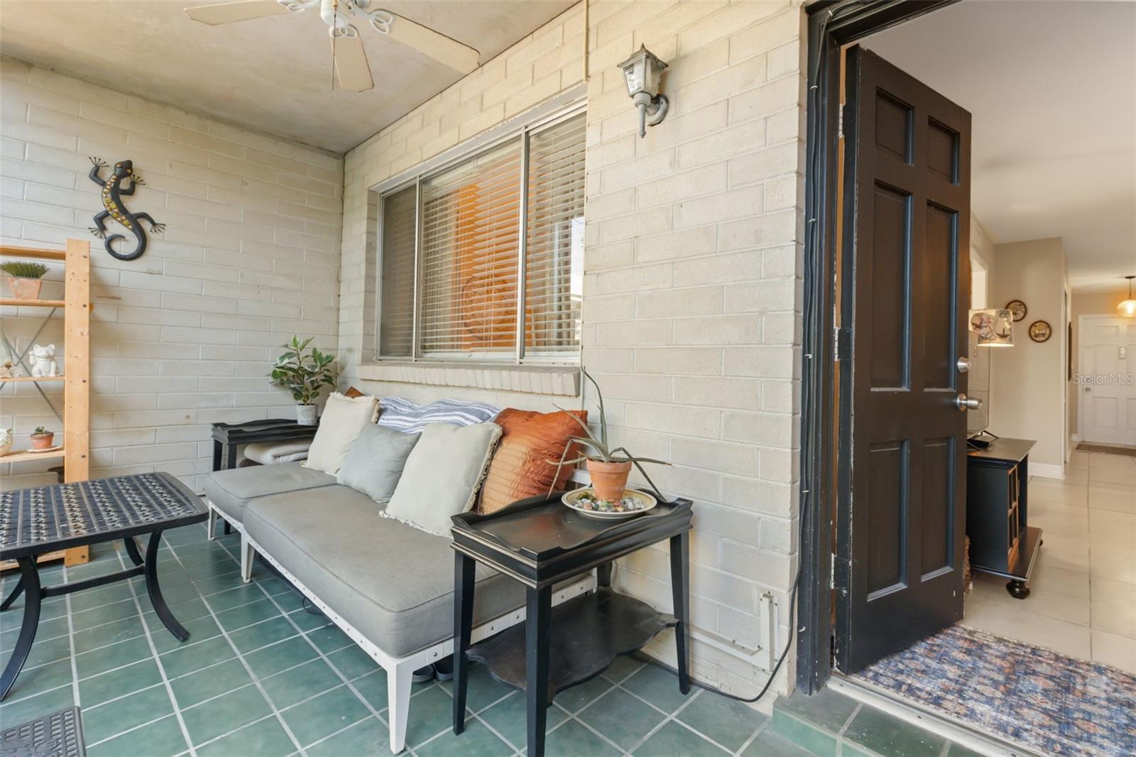 MEAD GARDEN - Residential