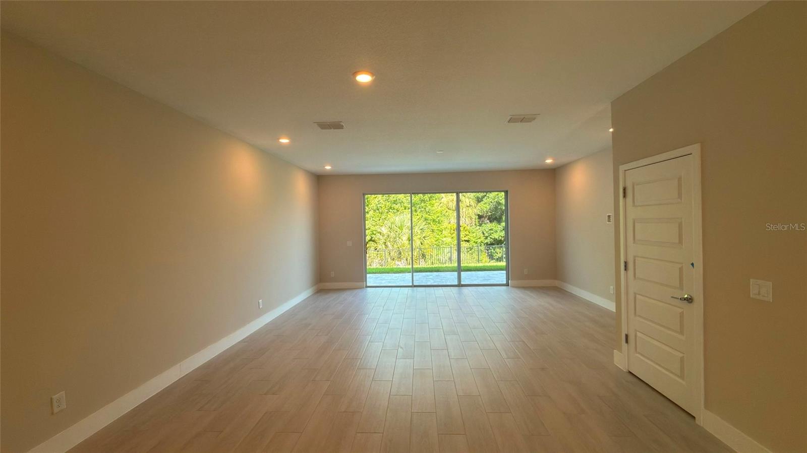 SPECTRUM AT REUNION PH 2 - Residential