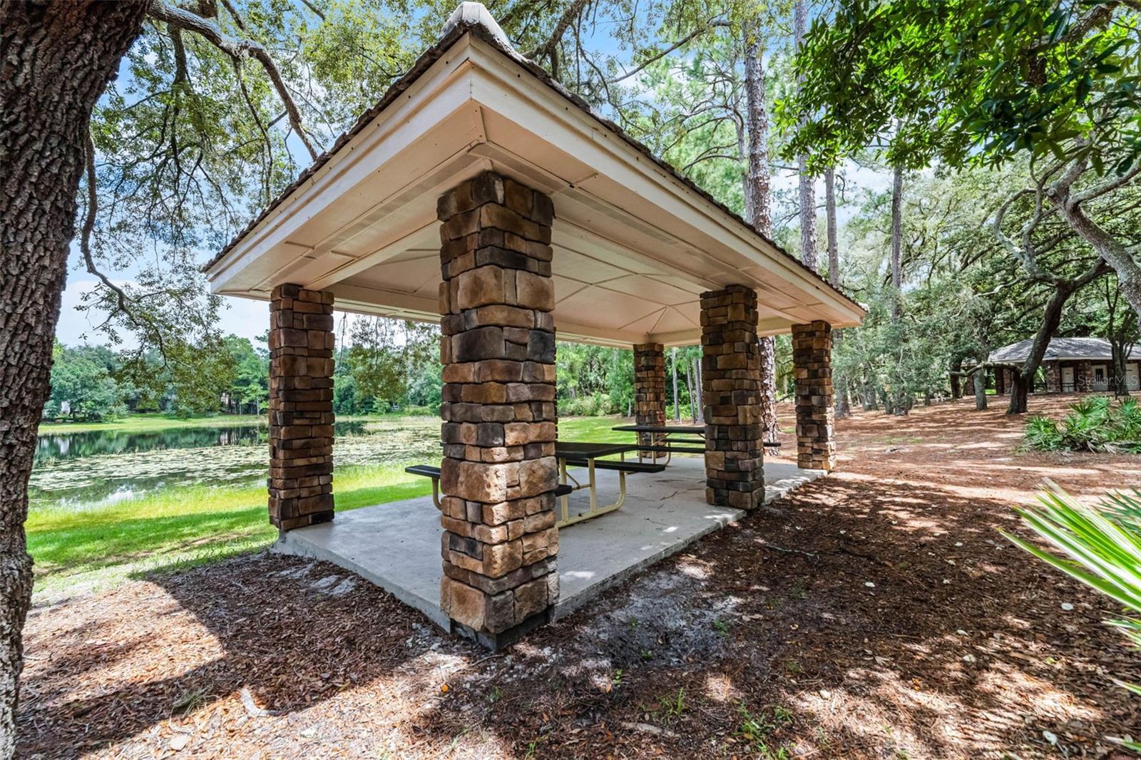 MAGNOLIA PLANTATION - Residential