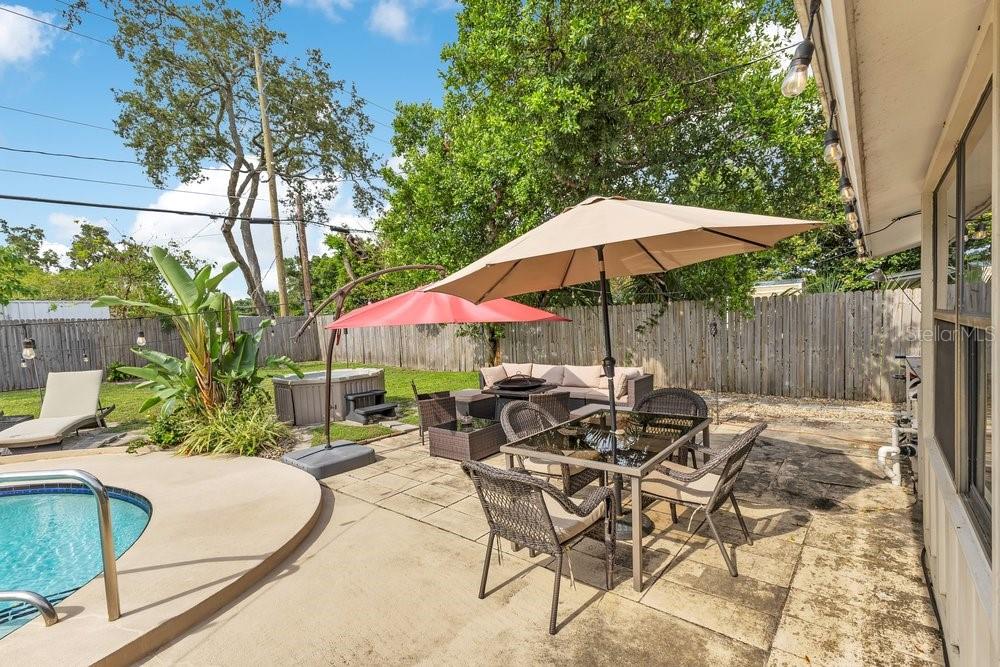 PLAZA TERRACE - Residential