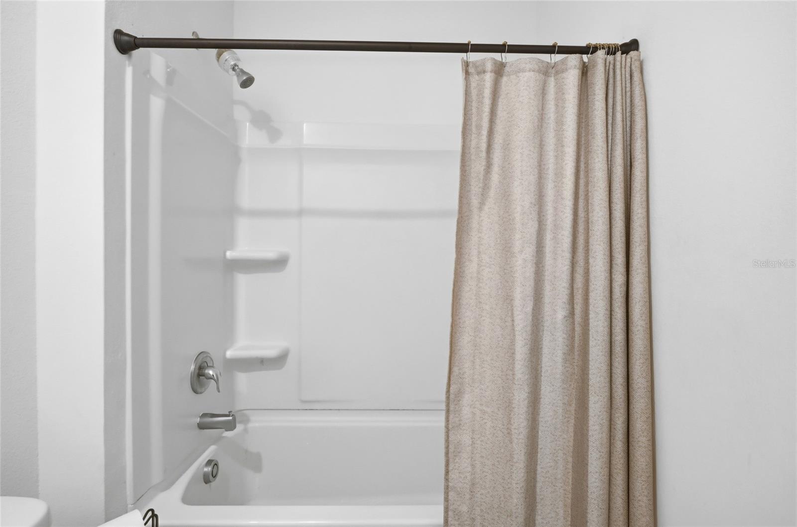 CASCADES PH 1A & 1B - Residential