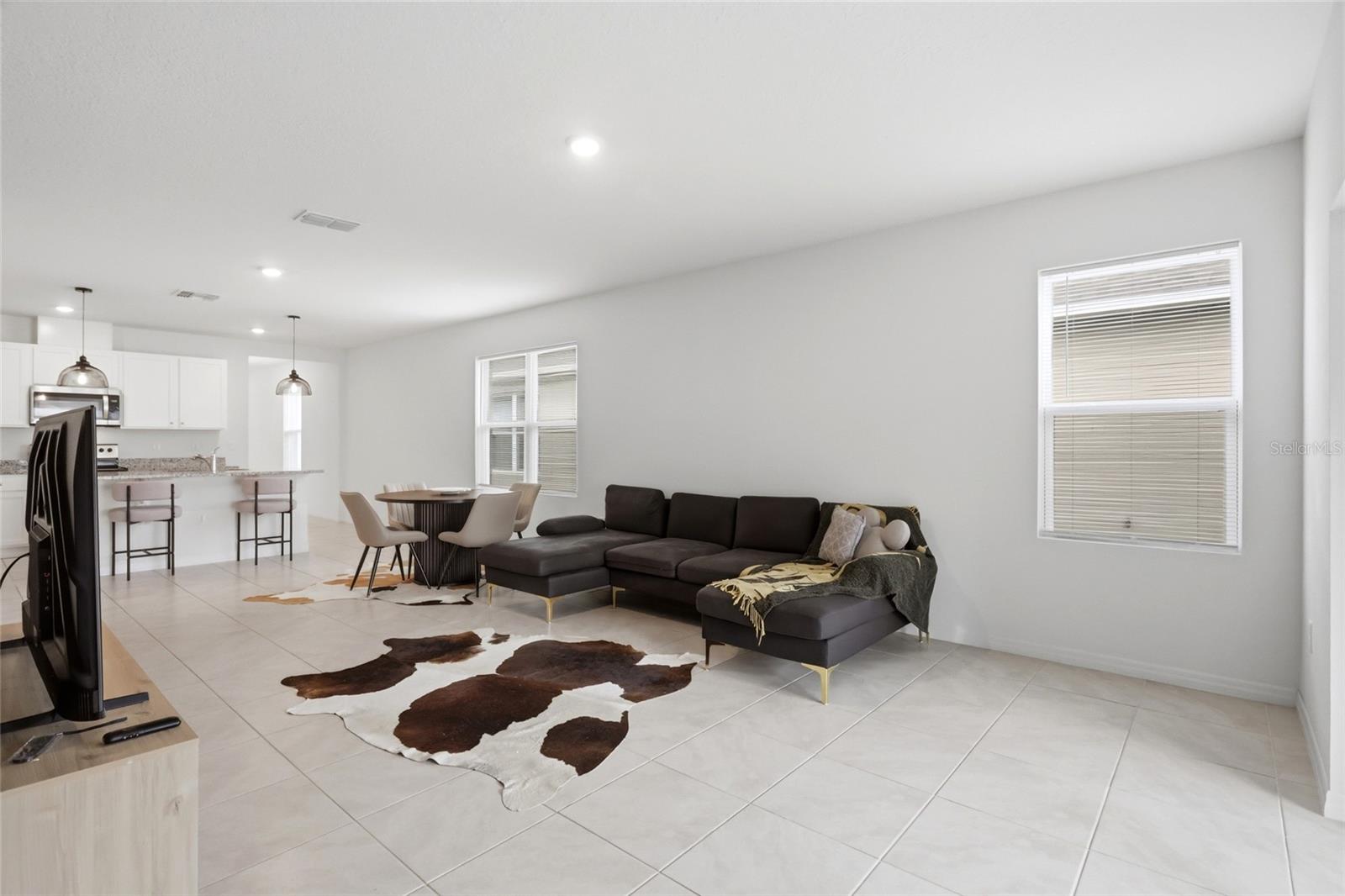 CASCADES PH 1A & 1B - Residential