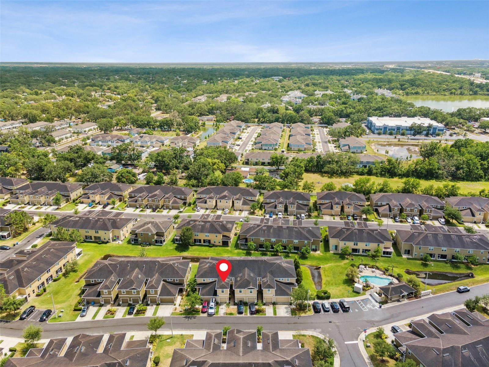 BROADWAY CENTRE TWNHMS - Residential
