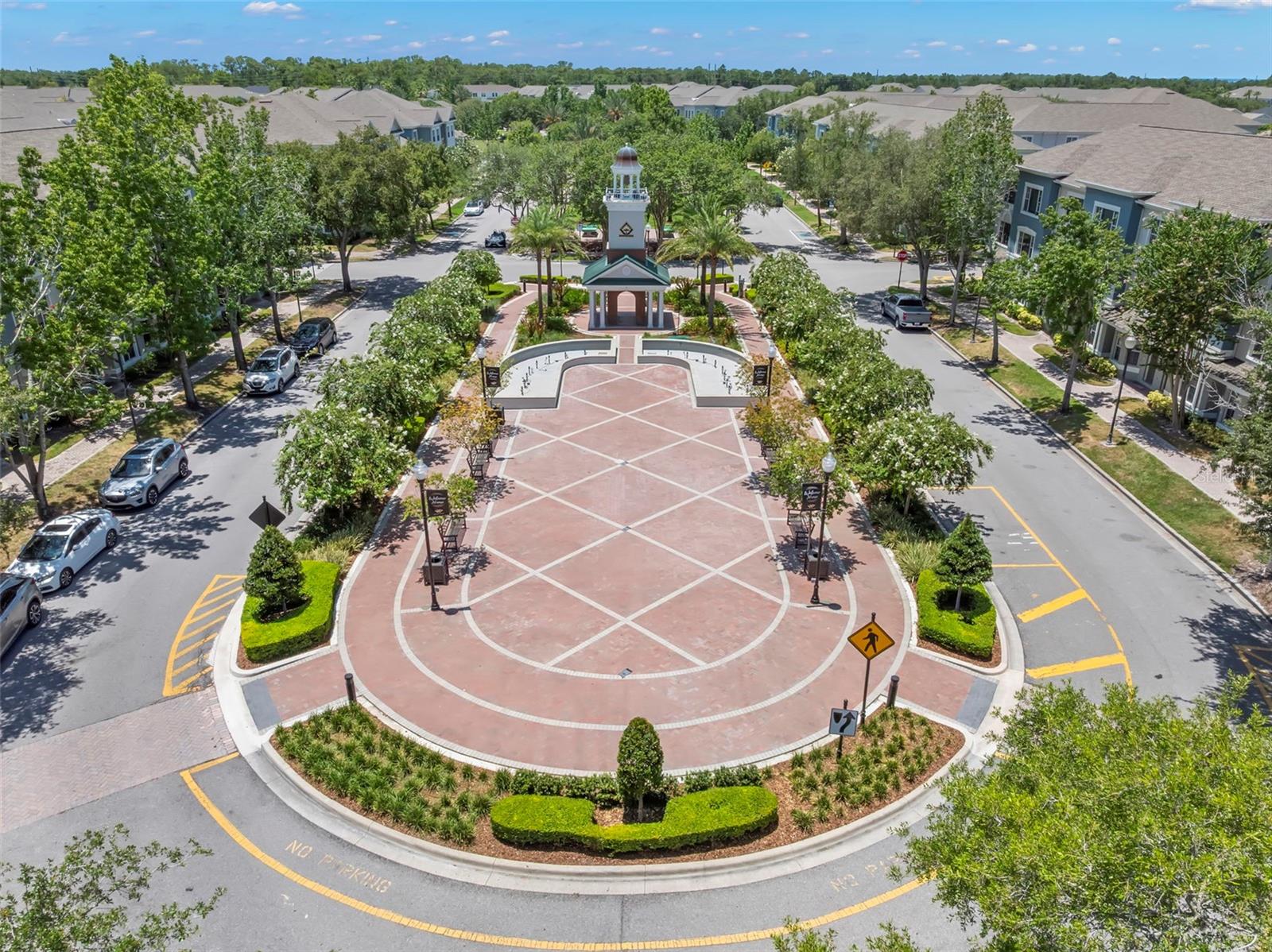 WESTCHASE SECTION 372 AND PARK - Residential