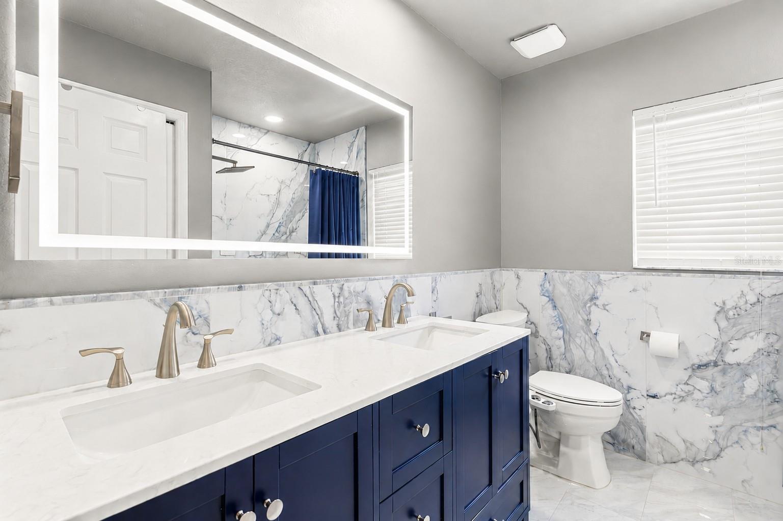 WESTCHASE SECTION 372 AND PARK - Residential