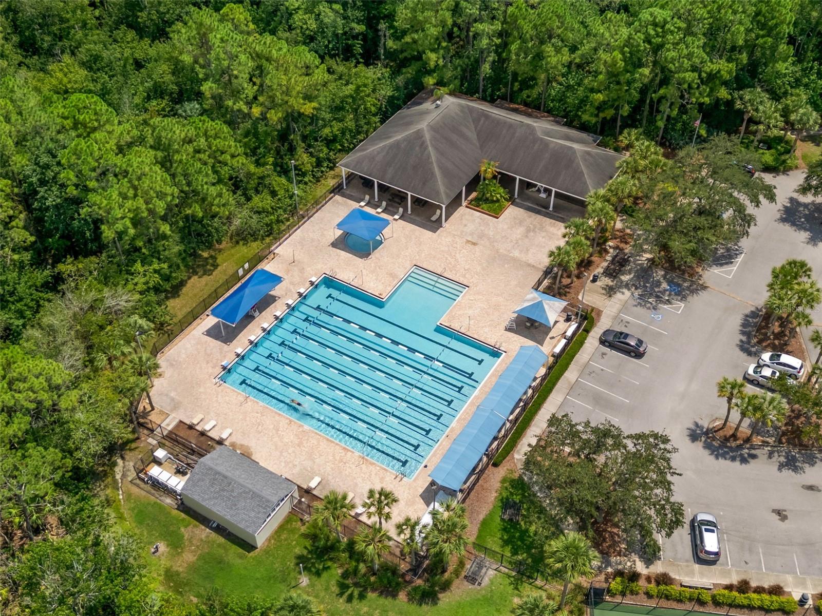 WESTCHASE SECTION 372 AND PARK - Residential