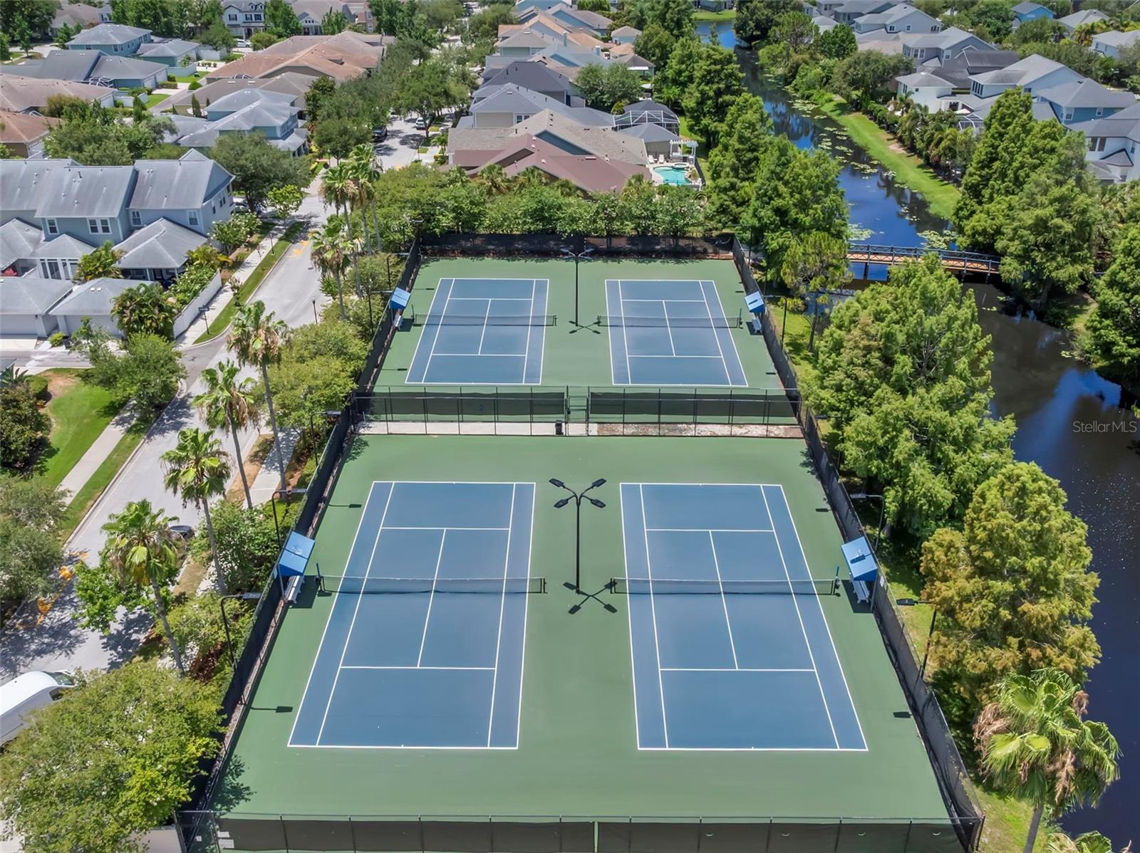 WESTCHASE SECTION 372 AND PARK - Residential