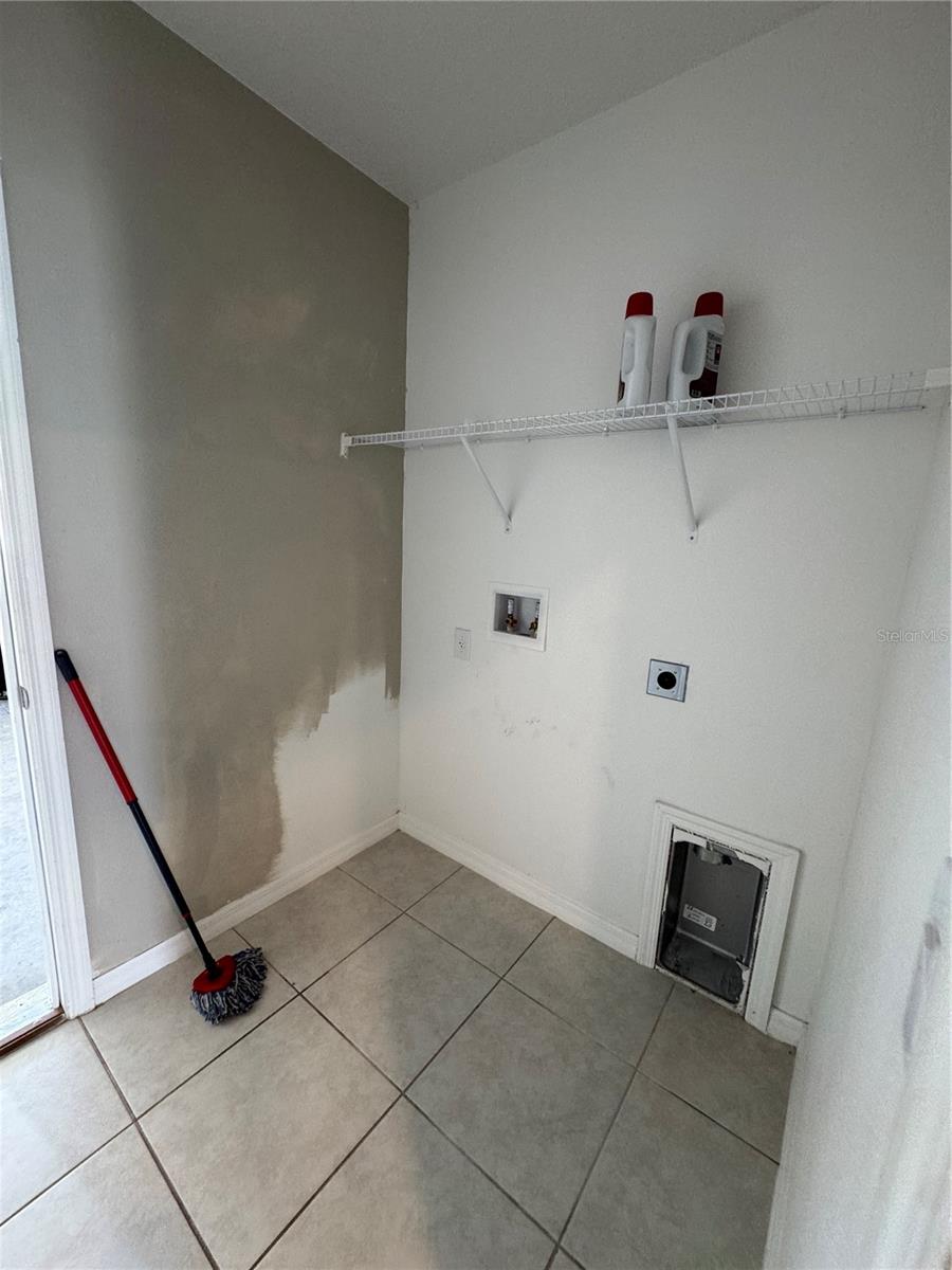 ABBOTT SQUARE PH 1B - Residential