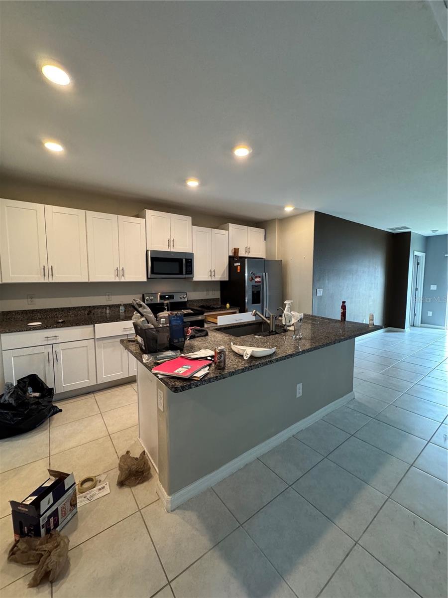 ABBOTT SQUARE PH 1B - Residential