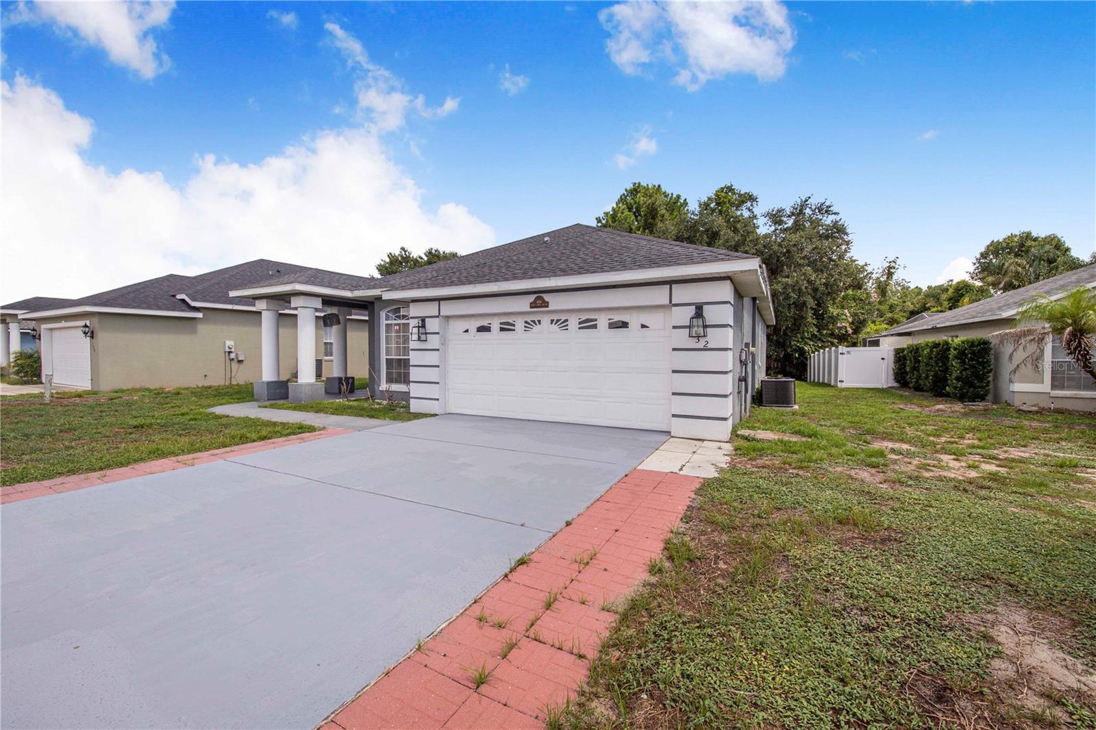 LAGO VISTA GOLF ESTATES - Residential