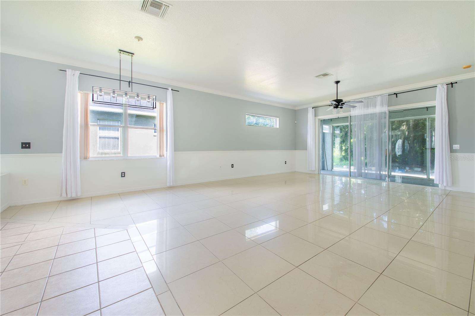LAGO VISTA GOLF ESTATES - Residential