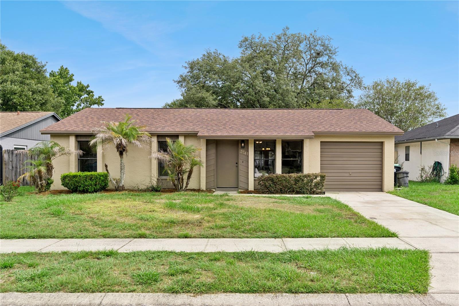 SHADY GROVE - Residential