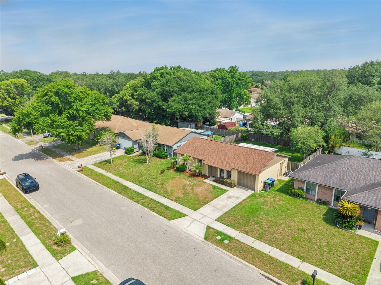 SHADY GROVE - Residential