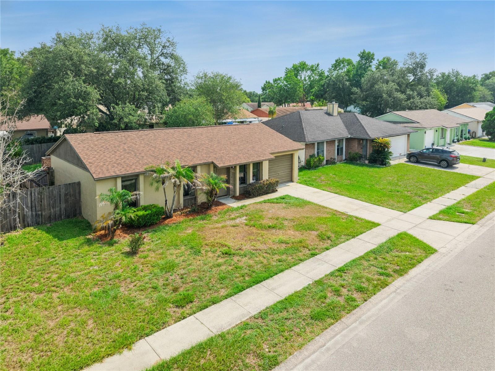 SHADY GROVE - Residential