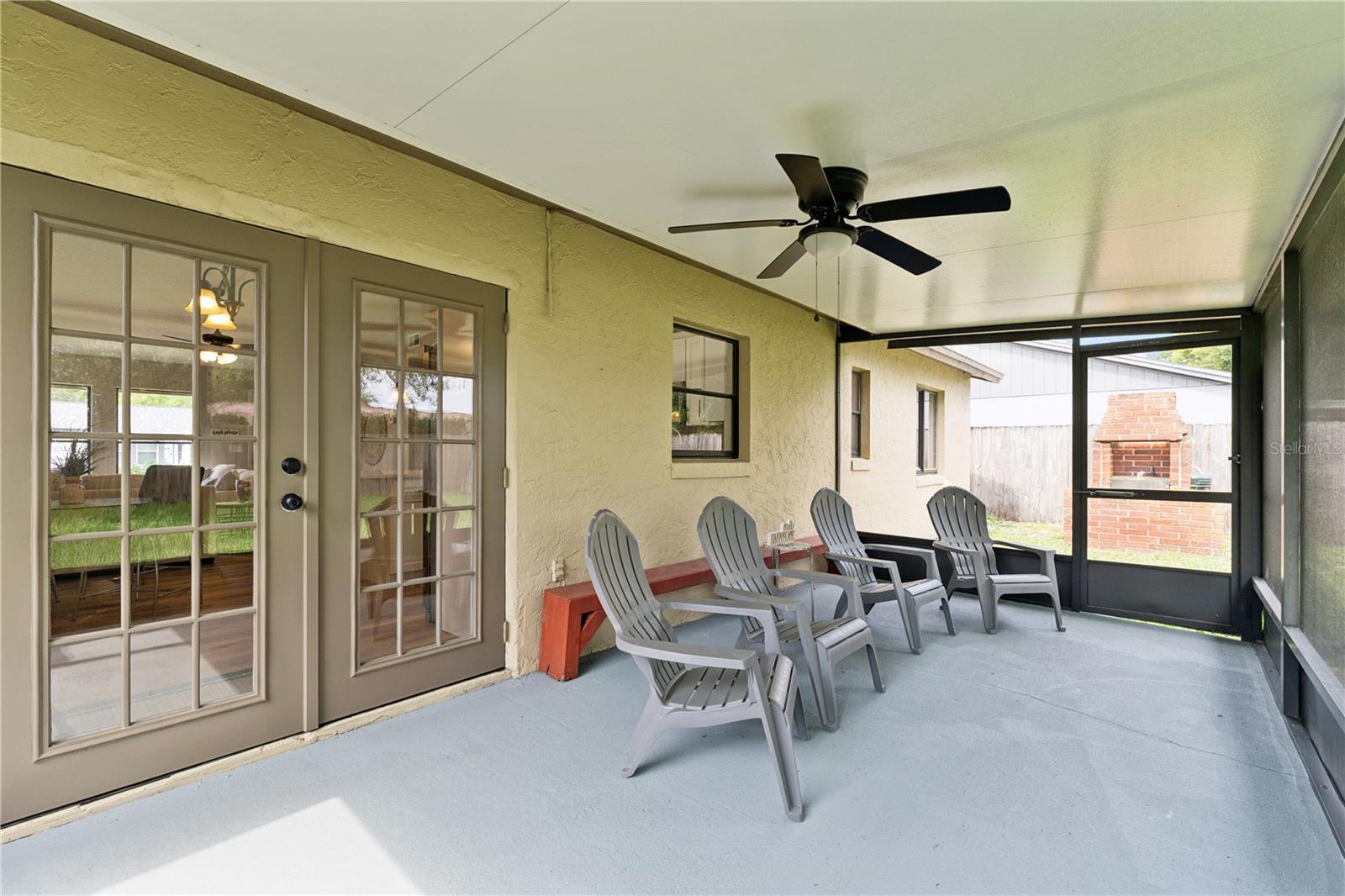 SHADY GROVE - Residential