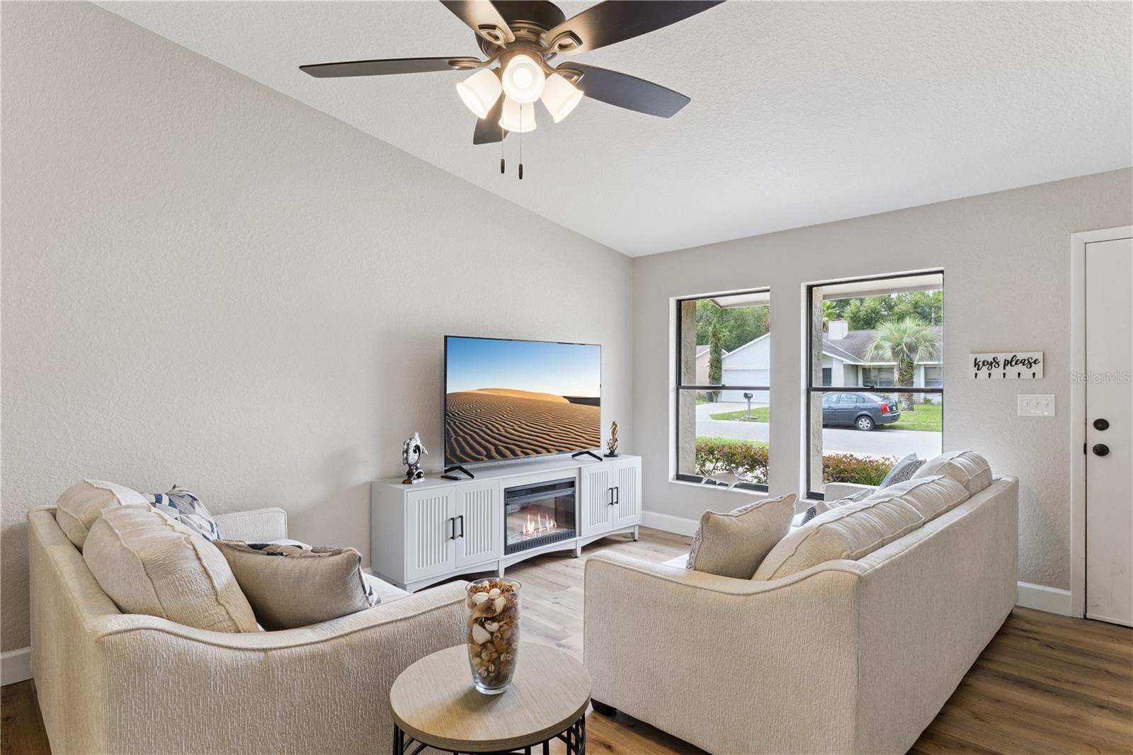 SHADY GROVE - Residential