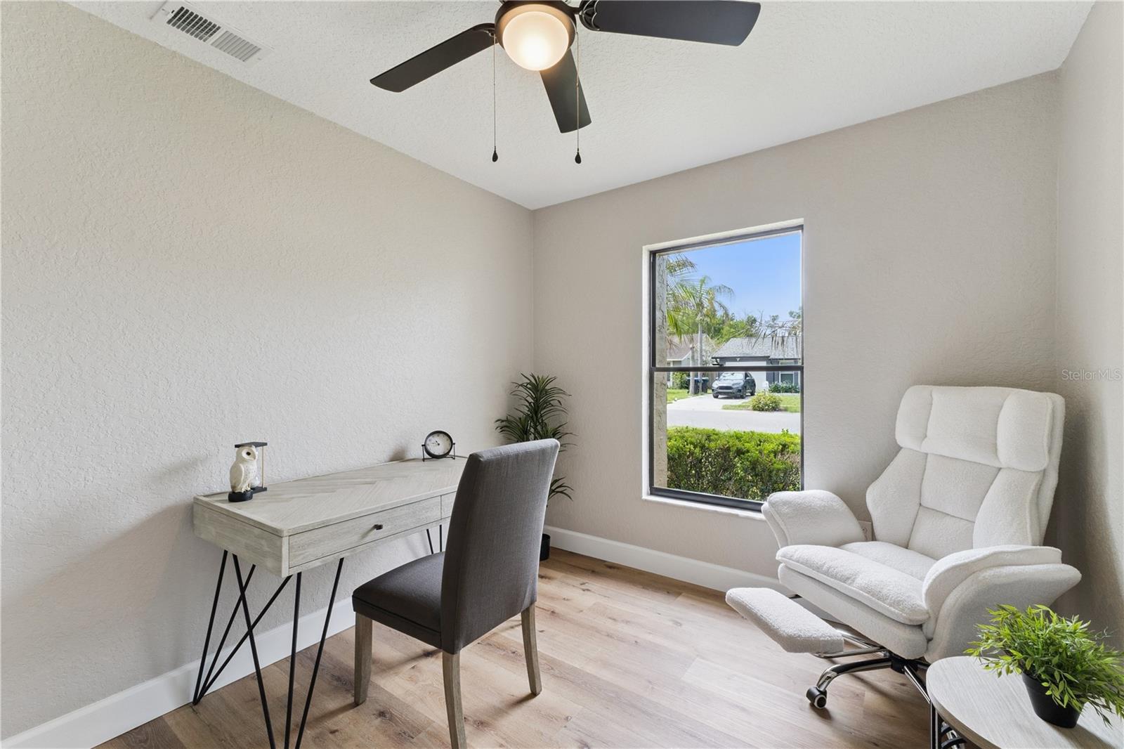 SHADY GROVE - Residential