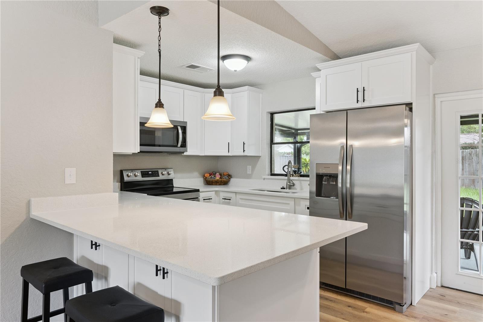 SHADY GROVE - Residential