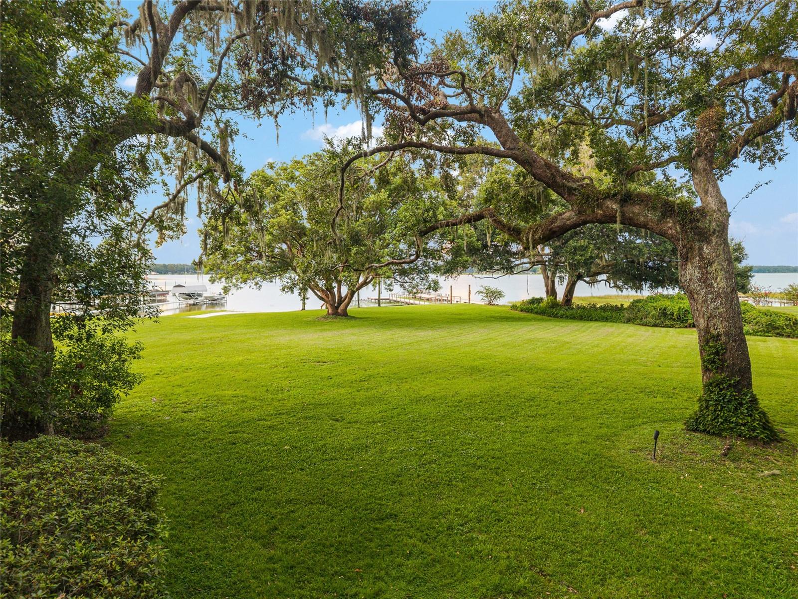 SUNSET ACRES - Residential