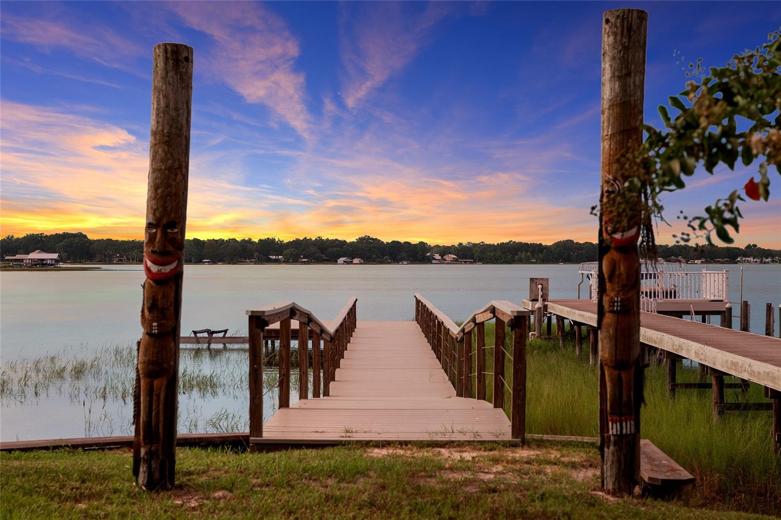 SUNSET ACRES - Residential