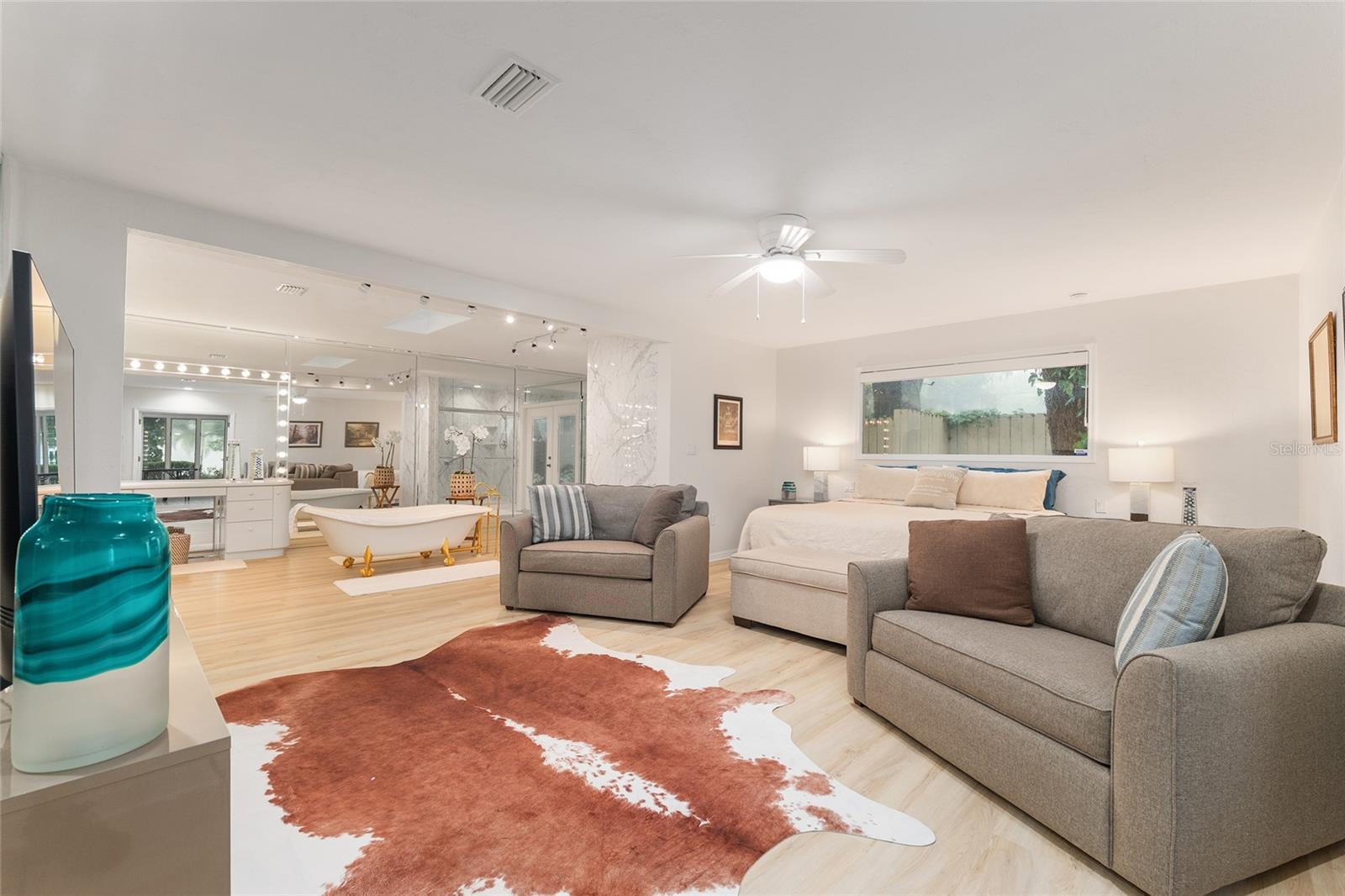 SUNSET ACRES - Residential
